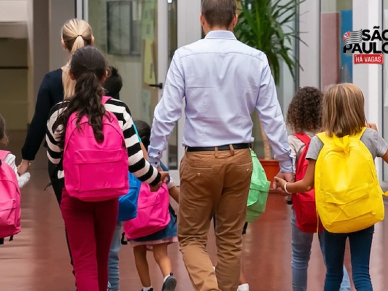Câmara aprova requerimento sobre situação dos inspetores de alunos